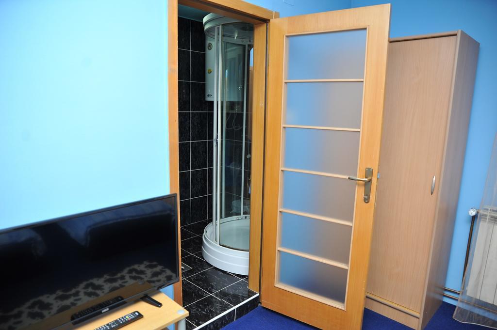 Guesthouse Prenociste Faraon Pljevlja Habitación foto