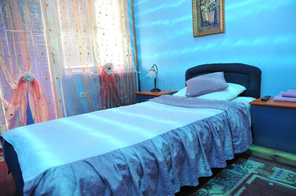 Guesthouse Prenociste Faraon Pljevlja Habitación foto